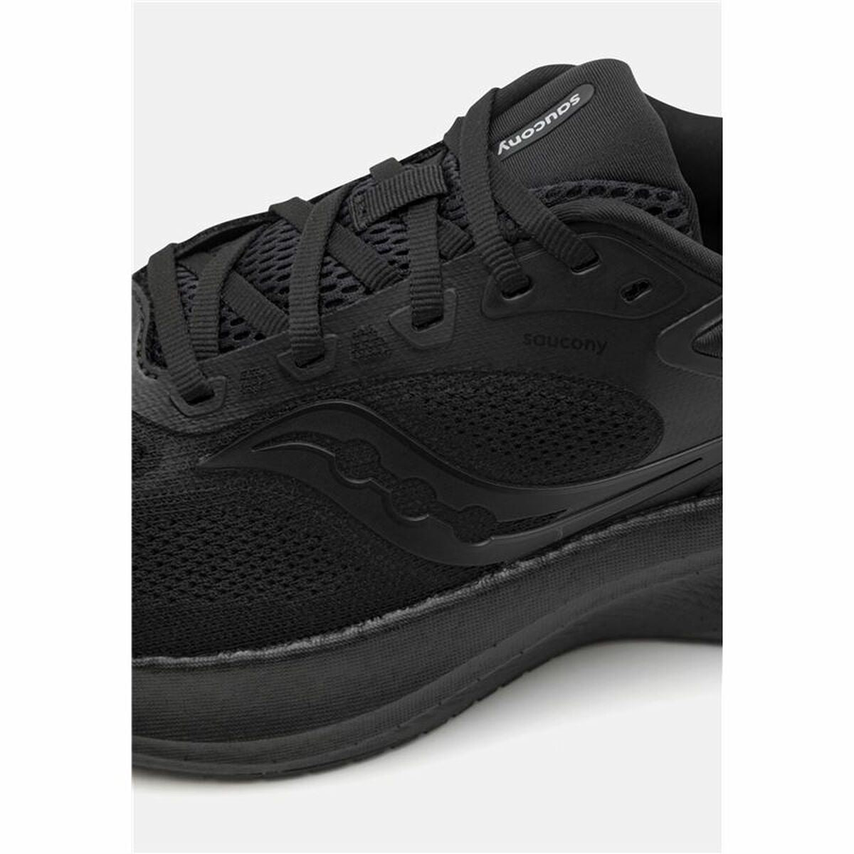 Saucony Surge 3 Running Shoes