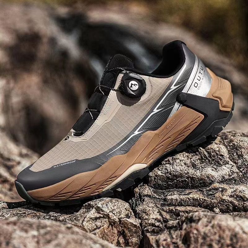 Leisure Breathable Waterproof Mountaineering Shoes
